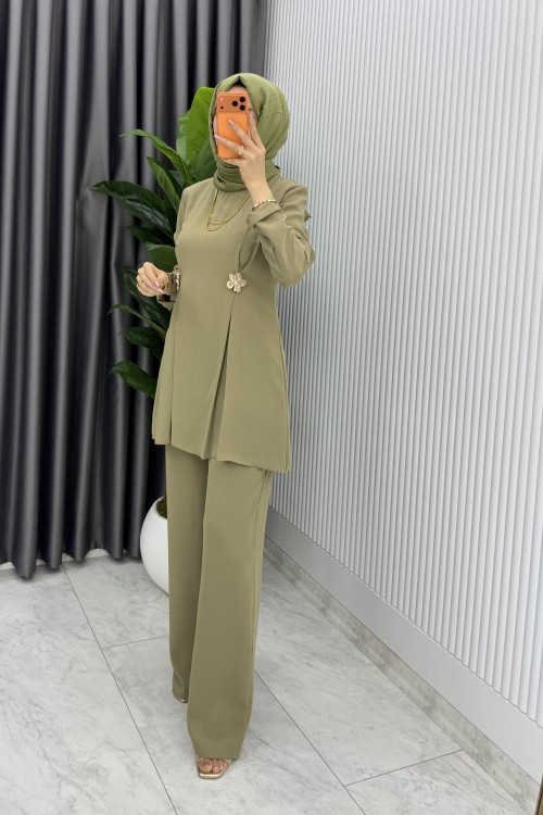 Haki Kardelen Premium Seri Krep Pantolnlu Takım Tesettür Giyim