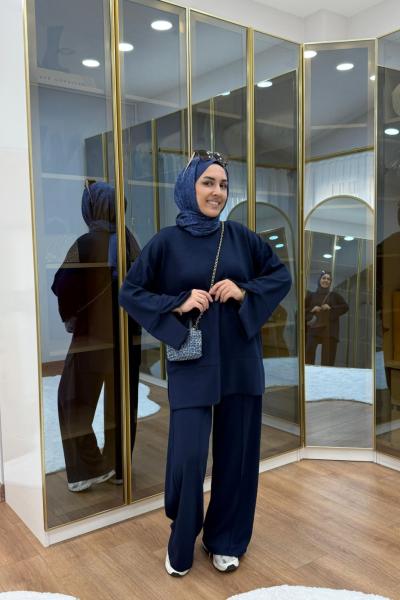 Yırtma Detaylı Oysho İkiiplik Takım Lacivert