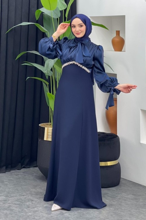 Dilek Abiye