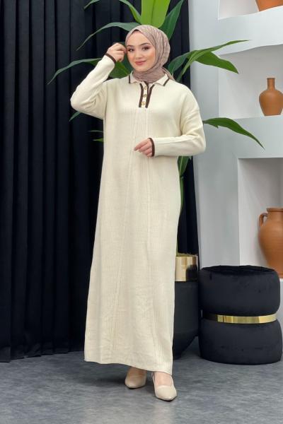 Yarım Düğmeli Triko Elbise