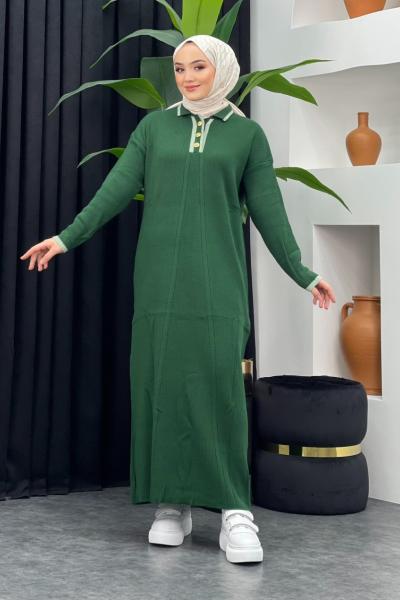 Yarım Düğmeli Triko Elbise