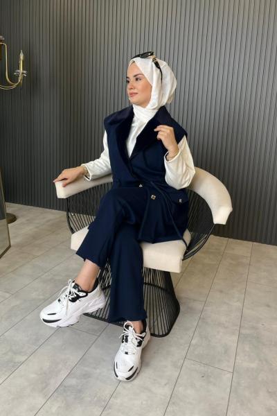 Angora Detaylı Yelekli Takım