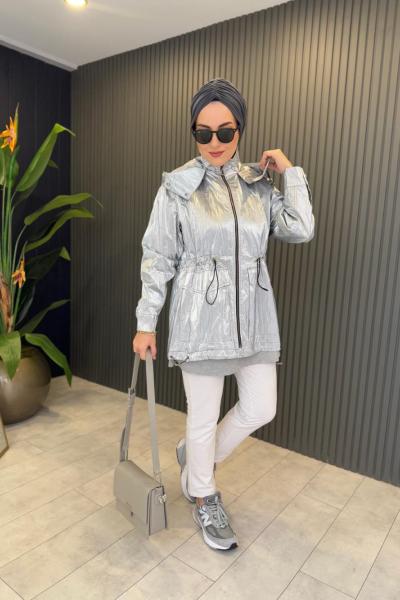 Belden Büzgülü Stoper Detaylı Kapüşonlu Kısa Nasa Kap