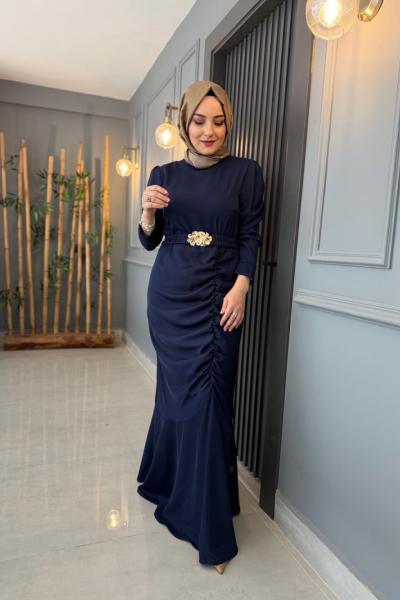 Büzgü Detaylı Adriana Elbise