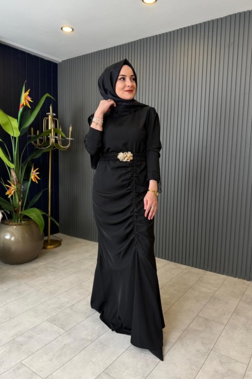 Büzgü Detaylı Adriana Elbise