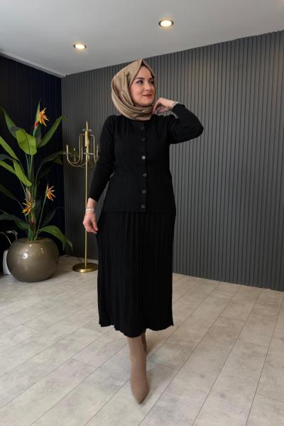 Düğme Detay Triko Etekli Takım