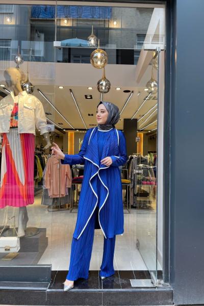 İnci Pantalonlu Takım