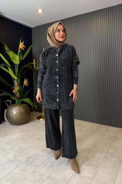 Kapüşonlu Dokulu Pantolonlu Takım