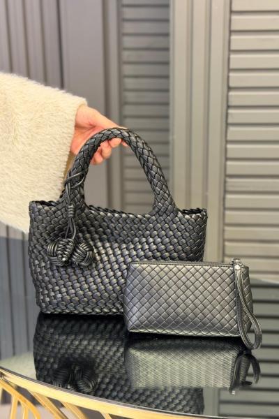 Levidor Charmlı Örgü Model El Çantası