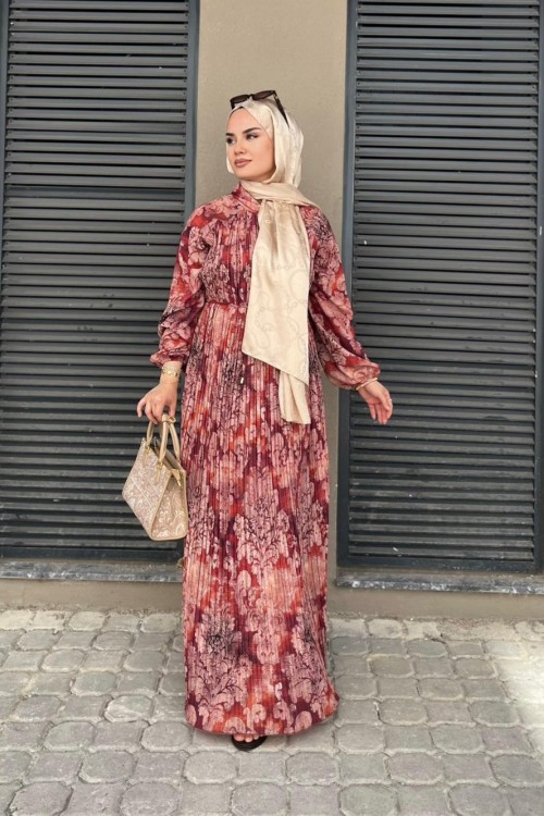 Mina Elbise