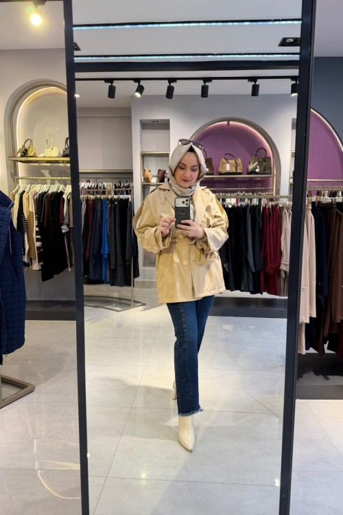 Taş ve Püskül Detaylı Pantolon