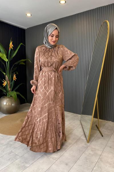 Zümrüt Jakar Elbise