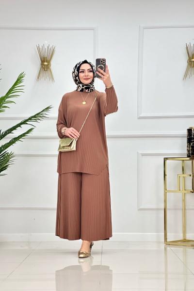 Ela Takım Sütlü Kahve