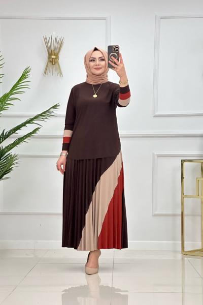 Gökkuşağı Etekli Takım Kahverengi