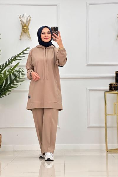 KÜBRA TAKIM-BEJ Bej